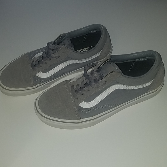 youth vans sneakers